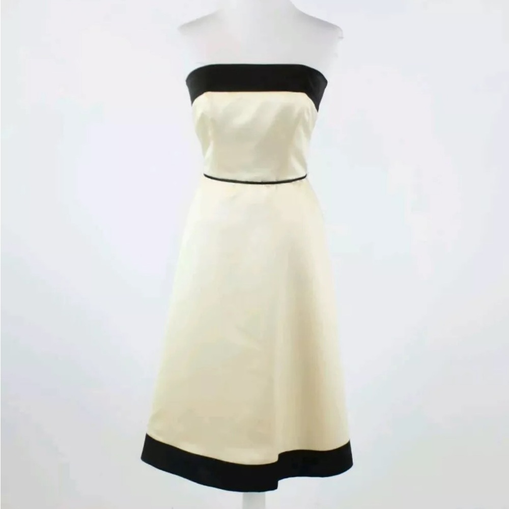 White House Black Market cream/black lined cocktail dress